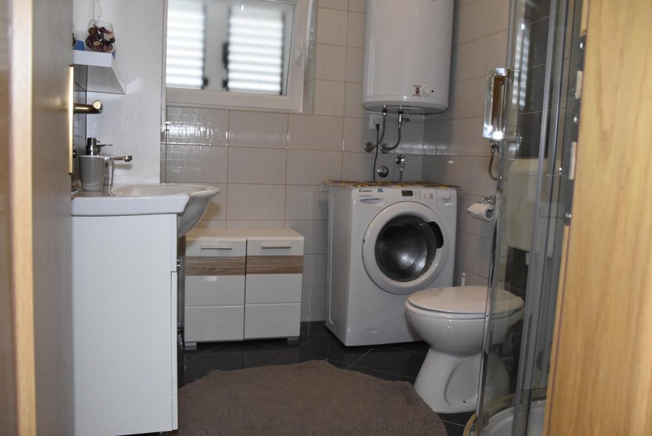 Apartmani Mira Klenovica Exteriér fotografie